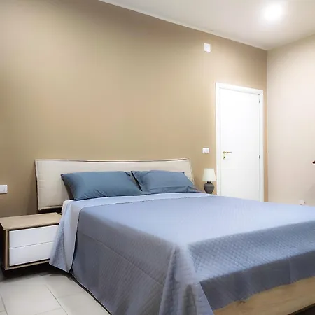 76 Avenue -