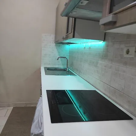 76 Avenue Wi-fi - Shuttle