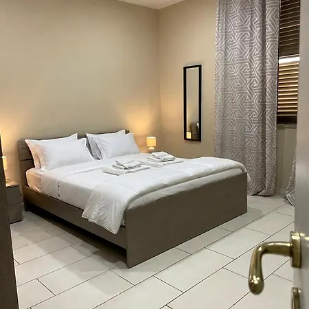 76 Avenue - * Reggio Calabria