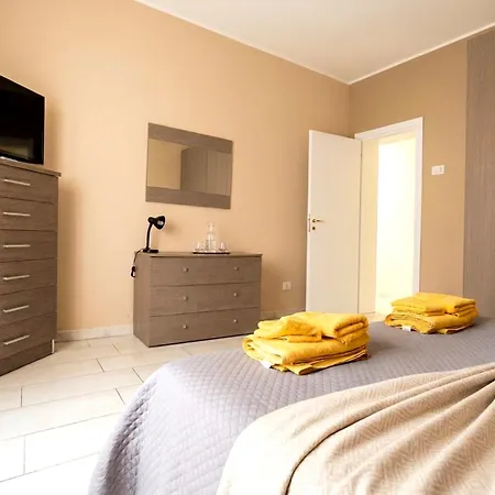 76 Avenue - Reggio Calabria