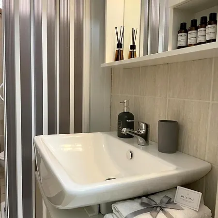 Apartment 76 Avenue -